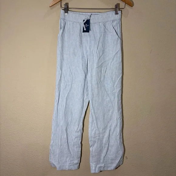 Girl's size 11/12 ABERCROMBIE & FITCH Wide Leg PantBlue Stripe NWT - Picture 1 of 7